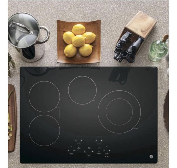 GE 30-in 4 Elements Smooth Surface (Radiant) Black Electric Cooktop - Image 7