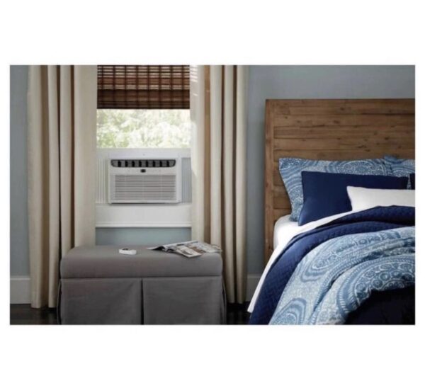 Frigidaire  1020-sq ft Window Air Conditioner (230-Volt; 18000-BTU) ENERGY STAR - Image 4