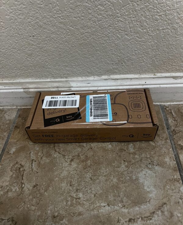 CHAMBERLAIN Smart Garage Control - Wireless Garage Hub and Sensor with Wifi & Bluetooth - Smartphone - Image 7