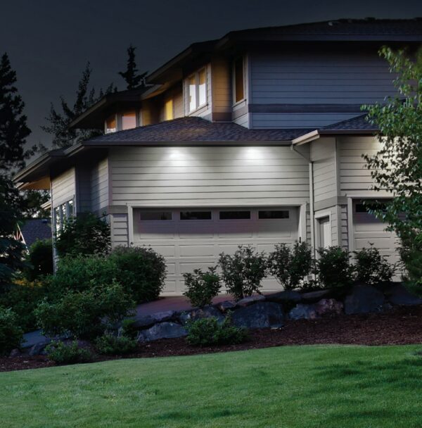 Feit Electric Dual Adjust Security Smart Tune Motion LED Flood Light 2K Lumen 120° Degree beam angle - Image 3