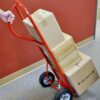 Milwaukee 800 lb. capacity P-handle hand truck - Red - Image 5