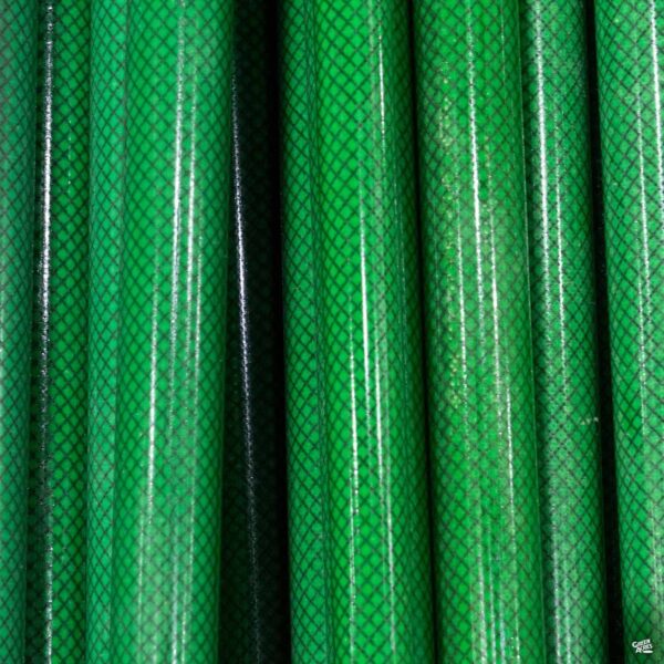 Miracle Gro Solid Garden Stakes Fiberglass Poles Fence Post Heavy-Duty Plant Stakes for plants , 6ft - Image 2