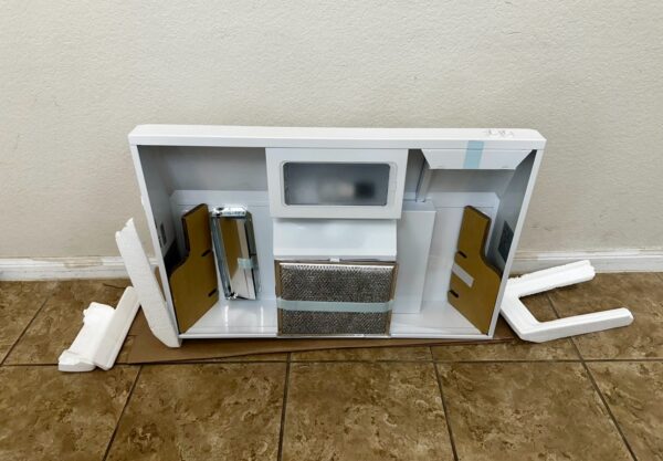 GE 30-in 200-CFM Convertible White Under Cabinet Range Hoods Undercabinet Mount - Image 11