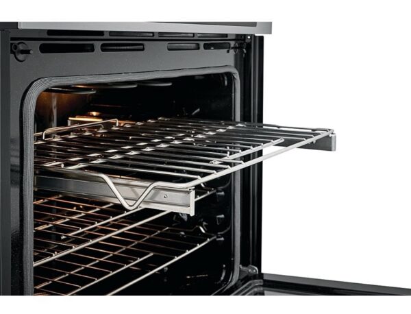 Frigidaire Gallery 30-in Single Electric Wall Oven True Convection Self-cleaning (Stainless Steel) - Image 4
