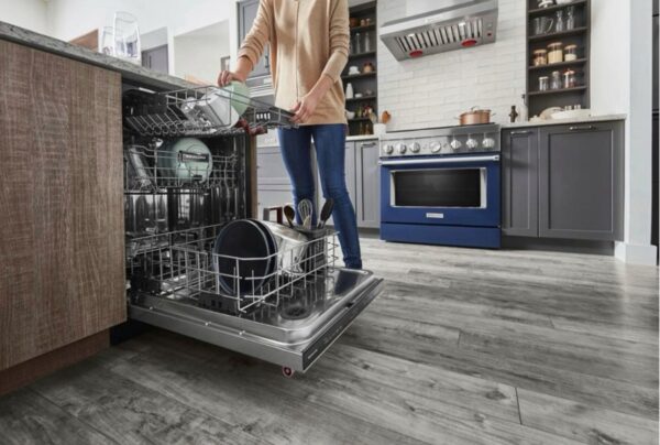 KitchenAid FREEFLEX With Third Rack Top Control 24-in Built-In Dishwasher  (Stainless Steel) - Image 8