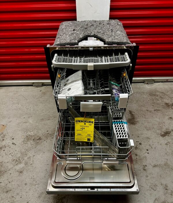 Samsung AutoRelease 24-in Top Control Smart Built-In Dishwasher With Third Rack (Stainless steel) - Image 12