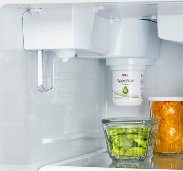 LG 24-cu ft Top-Freezer Refrigerator with Ice Maker (Printproof Stainless Steel) Garage Ready - Image 3