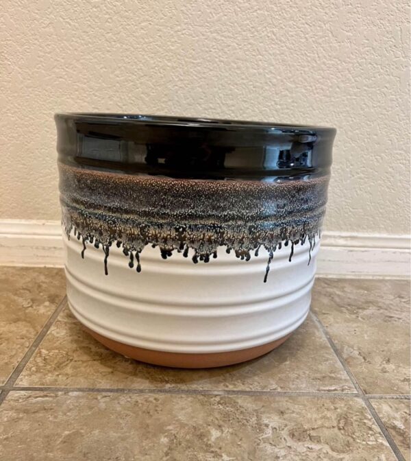 Better Homes & Gardens 12" Nikolaos Ceramic Planter, Multi Color - Image 9