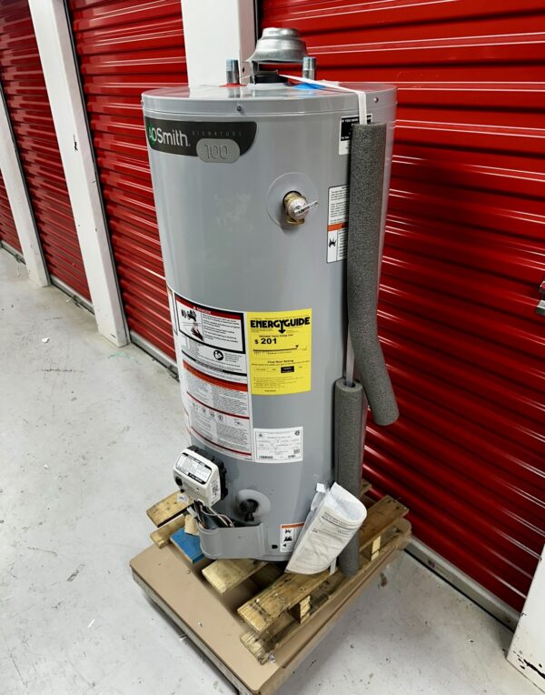 A.O. Smith Signature 100 30-Gallon Short 6-year Warranty 32000-BTU Natural Gas Water Heater - Image 10