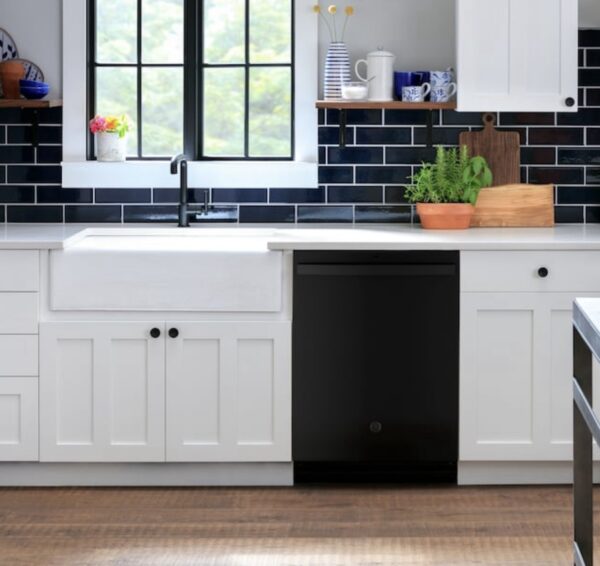 GE Dry Boost 24-in Top Control Built-In Dishwasher (Black) ENERGY STAR, 52-dBA quiet Sound Level - Image 3