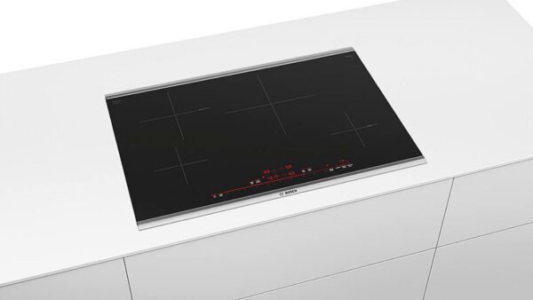 Bosch 800 Series Smart 30-in 4 burners Black with Stainless Steel Strip induction Cooktop - Image 8