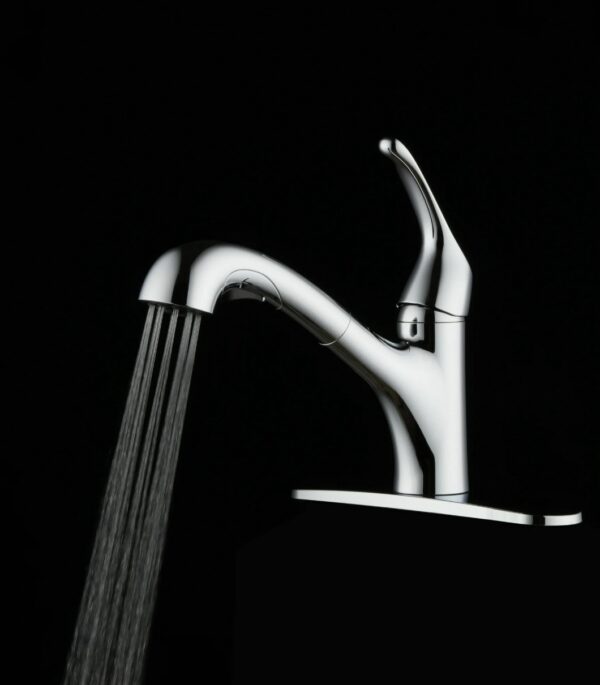 Mainstays Pull Out Kitchen Faucet in Chrome - Image 5